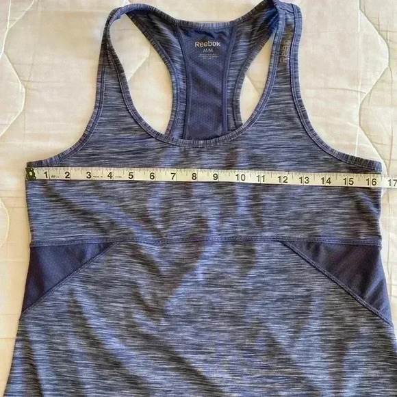 Reebok Heathered Blue, Size Medium Workout Tank Top for Women. - Picture 10 of 11